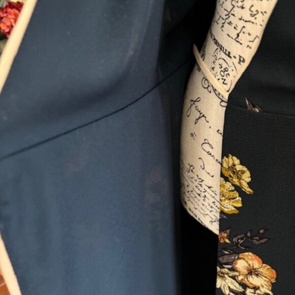 Leith Floral Hi Lo Wrap Dress - Picture 6 of 11